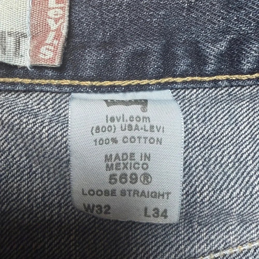 Levis levi 569